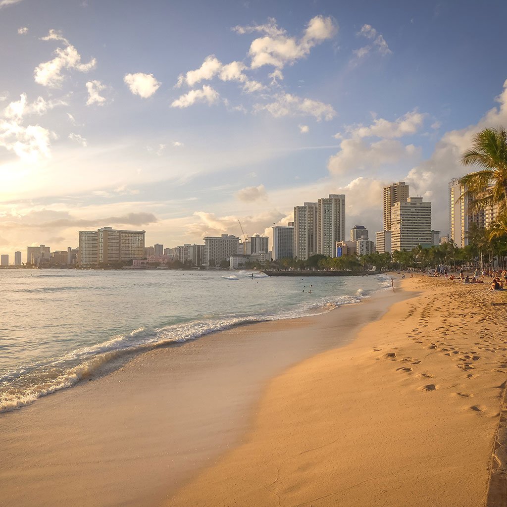 Hawaii Passes Single-Use Plastic Ban